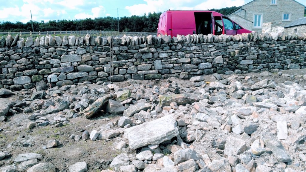 Dry stone wall gap repair near Pendle (Summer/Autumn 2018)